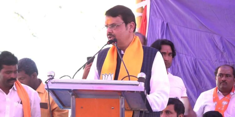 LIVE :-  बाबळेश्वर, विजयपुरा येथे भाजप कर्नाटक उमेदवाराच्या जाहीर सभेला संबोधित करताना….