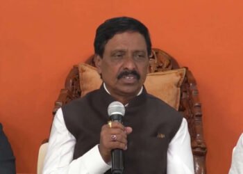 शिवसेना भवन, दादर – LIVE – शिवसेना सचिव, खासदार विनायक राऊत यांची पत्रकार परिषद….