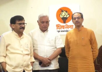 मातोश्री। पक्षप्रमुख उद्धवसाहेब ठाकरे यांचा प्रसार माध्यमांशी संवाद…..