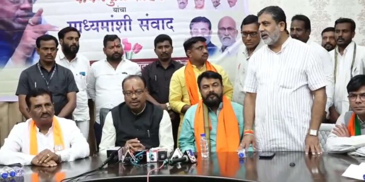 LIVE |नांदेड येथे प्रदेशाध्यक्ष चंद्रशेखर बावनकुळे यांचा माध्यमांशी संवाद…..