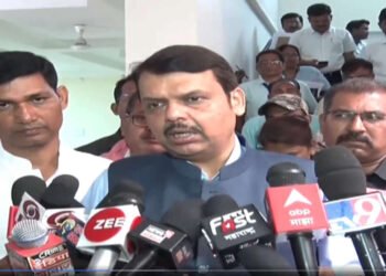 देवेंद्र फडणवीस यांचा भंडारा येथे माध्यमांशी संवाद….