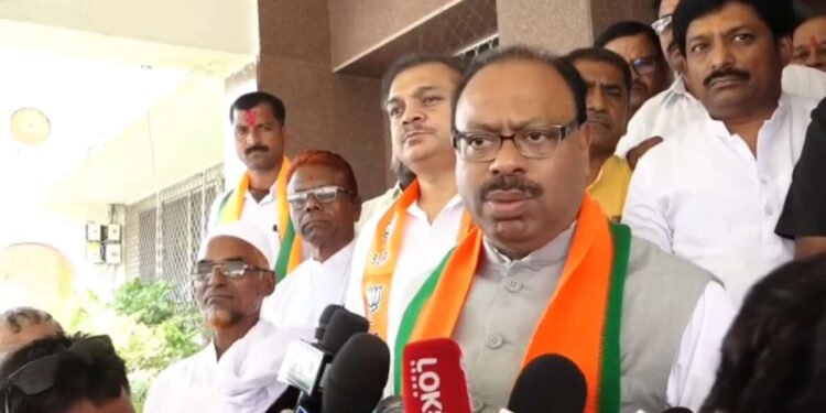 LIVE | निकालानंतर धाराशिव येथे प्रदेशाध्यक्ष चंद्रशेखर बावनकुळे यांची पहिली प्रतिक्रिया…..