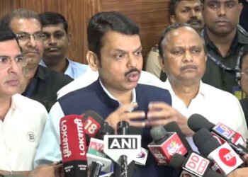 नागपुरात खरीप हंगाम बाबत देवेंद्र फडणवीस यांचा माध्यमांशी संवाद…