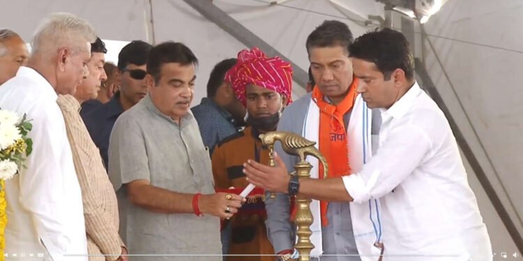 राजस्थानमध्ये 2050 कोटी रुपयांच्या 6 NH प्रकल्प आणि 7 ROB चे उद्घाटन आणि पायाभरणी समारंभ…..