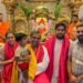 रिलायन्स समूहाचे प्रमुख मुकेशजी अंबानी यांनी परिवार सहित श्रींचे दर्शन घेतले…