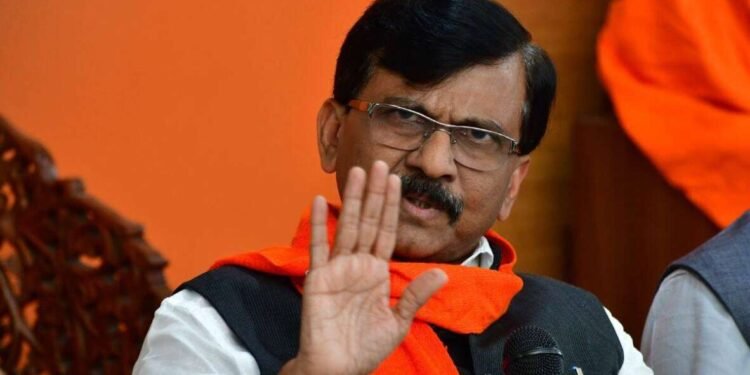 नाशिकमध्ये पोलिसांनी केला खासदार संजय राऊत यांच्याविरूद्ध गुन्हा दाखल…..