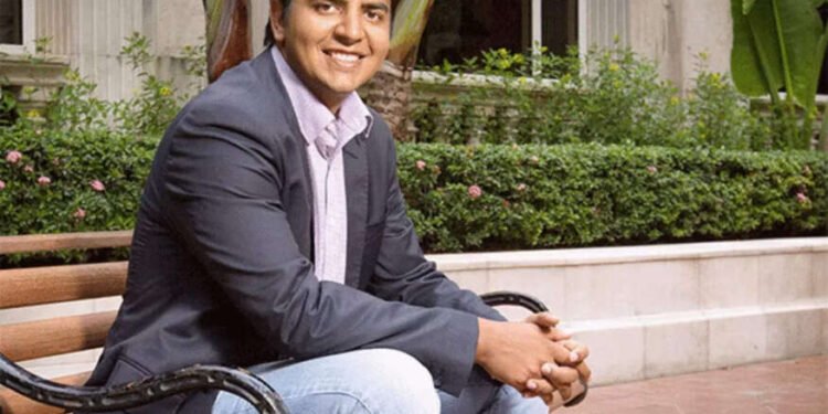 पालक डॉक्टर, स्वतः IIT पासआऊट; नोकरी सोडून कॅबचे स्वप्न पाहिले, महानगरीय जीवन बदलले….