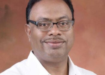 सावरकरांचा अपमान ते गोहत्या बंदी कायदा ; बावनकुळेंनी काँग्रेससह ठाकरेंना फैलावर घेतलं…..