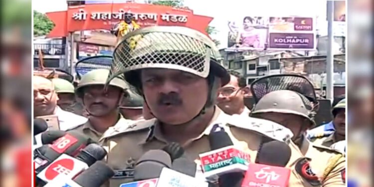कोल्हापूर:- हिंदू संघटना संतप्त झाल्या आणि प्रशासनाने कलम 144 लागू केले….