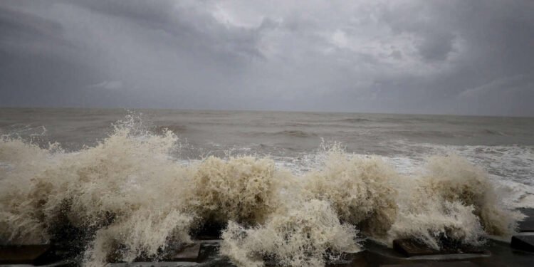 मान्सूनची प्रतीक्षा संपणार पुढील 24 तासांत राज्यात पाऊस हजेरी लावण्याची शक्यता….