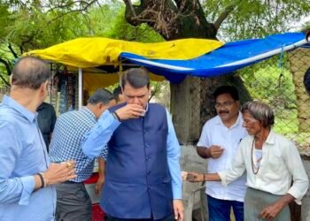 नागपुरी जीवनाचा’ महत्त्वाचा भाग – टपरी चाय, तीही पावसाळ्यात..