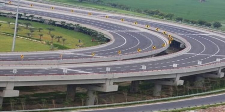 समृद्धी महामार्गावर रील्स, फोटो काढण्यास मनाई, अन्यथा होणार कारवाई