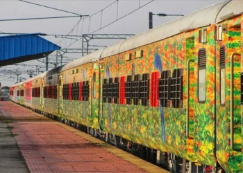 हमसफर, दुरांतो एक्सप्रेसमध्ये कायमस्वरूपी विस्तार