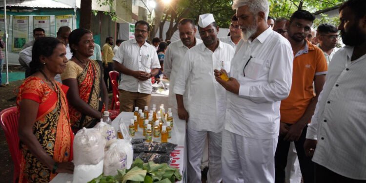 रोगप्रतिकारक शक्ती वाढविण्यासाठी आरोग्यवर्धक रानभाज्या महत्वपूर्ण – भुसे