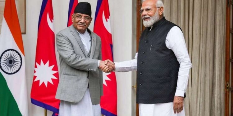 पंतप्रधान मोदी यांनी नेपाळच्या पंतप्रधानांशी साधला संवाद….