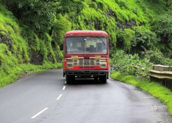 ST महामंडळ देखील जादा गाड्या सोडणार – लांबचा प्रवास करून कोकणात जाणे म्हणजे दिव्यच….