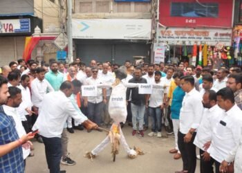 महापुरुषांच्या विरोधात बेताल वक्तव्य करणाऱ्यांच्या विरोधात देशद्रोहाचा गुन्हा दाखल करा – आमदार संग्राम जगताप