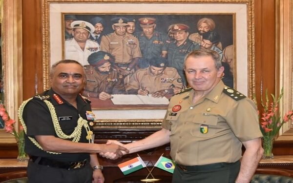 परस्पर संरक्षण संबंध मजबूतीसाठी ब्राझील लष्कर कमांडर भारत दौऱ्यावर