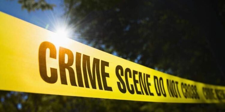 पुणे हादरले! चित्रपट पाहून बाहेर पडलेल्या तरूणाची मंगला चित्रपटगृहा बाहेर तलवारीने वार करून हत्या