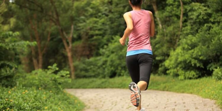 नाशिक शिवसेना  महानगरप्रमुखांच्या संकल्पनेतून जॉगिंग ट्रॅकचे लोकार्पण