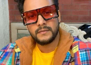 दौलतराव बनले रॅपर