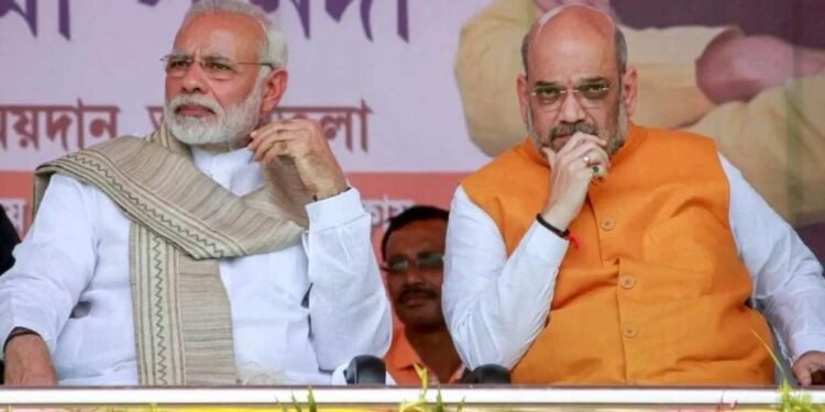 नरेंद्र मोदींची थेट माजी पंतप्रधानांशी हातमिळवणी, लोकसभा निवडणुकांसाठी युतीची घोषणा