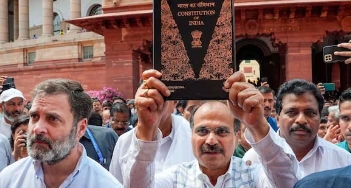 संविधानातून समाजवादी, धर्मनिरपेक्ष शब्द वगळले- काँग्रेस