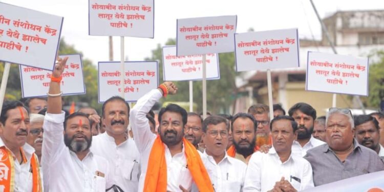 सोयाबीन संशोधन केंद्रावरून लातूर बीडमध्ये संघर्ष पेटणार….