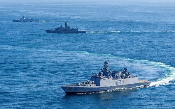 ‘सह्याद्री’ युद्धनौकेचा पहिल्या भारत-इंडोनेशिया-ऑस्ट्रेलिया सागरी युद्ध सरावात सहभाग