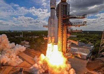 LIVE :- सतीश धवन स्पेस सेंटर – श्रीहरिकोटा येथून PSLV-C57/आदित्य-L1 मिशनचे प्रक्षेपण….