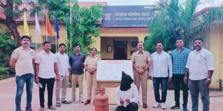 मोहोळ तालुक्यात विविध भागात घरफोडी करणाऱ्या टोळीतील एकाला अटक