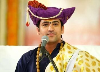 “उदयनिधी रावणाच्या खानदानातील”- धीरेंद्र कृष्ण शास्त्री