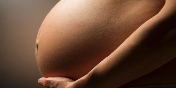 बार्शी:- 32 हून जास्त महिलांचे बेकायदेशीर गर्भपात केल्याचं आणि त्यामागे रॅकेट……