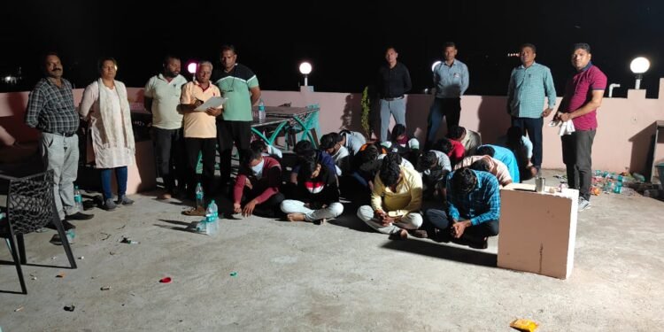 भंडारा : जुगार अड्ड्यावर धाड, गुन्हा दाखल