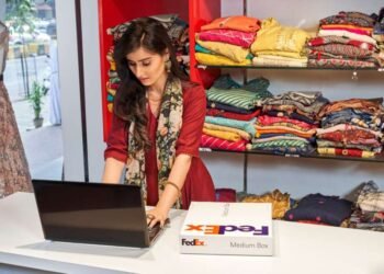 फेडएक्सने भारतातील ई-टेलर्ससाठी आणली शिपिंगची सुविधा