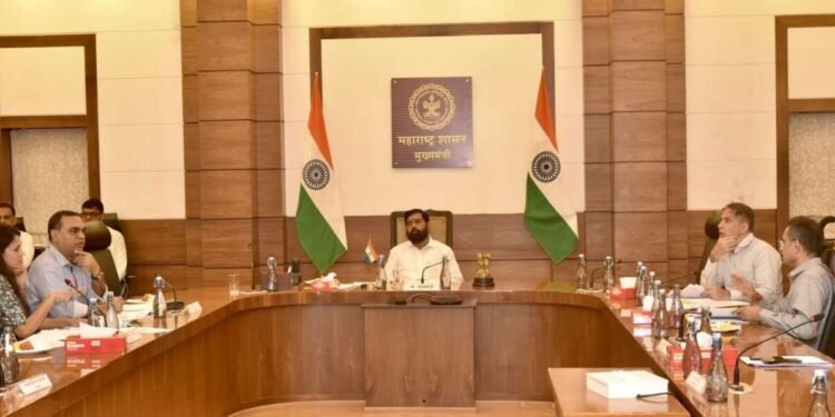 राज्यात हेलिपॅड उभारणीसाठी एमएडीसी नोडल एजन्सी, एअर ॲम्ब्युलन्सचा मार्गही सुकर