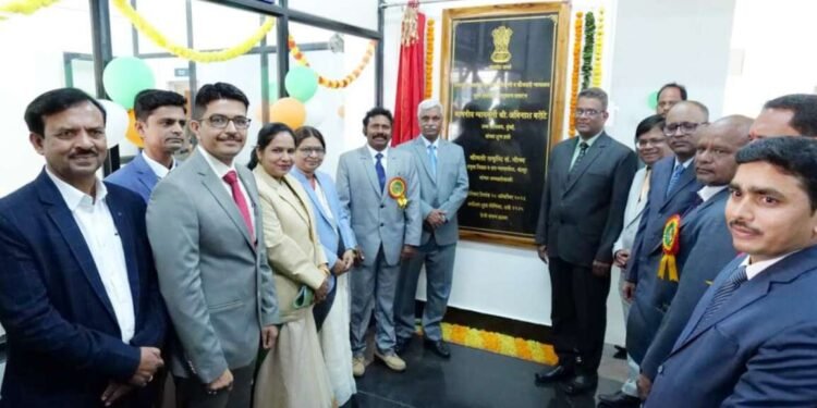 चंद्रपूर : नुतन इमारतीतून सर्वसामान्यांच्या न्यायदानाची प्रक्रिया गतिमान करा – अविनाश घरोटे