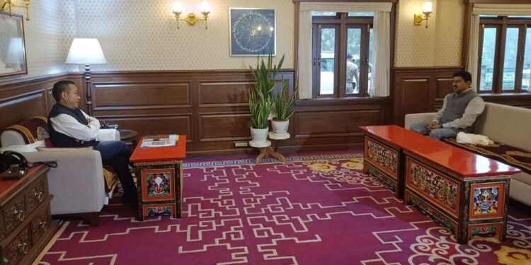 सिक्कीम स्थितीबाबत केंद्रीय मंत्री अजय कुमार मिश्रा आणि मुख्यमंत्री तमांग यांची उच्चस्तरीय बैठक