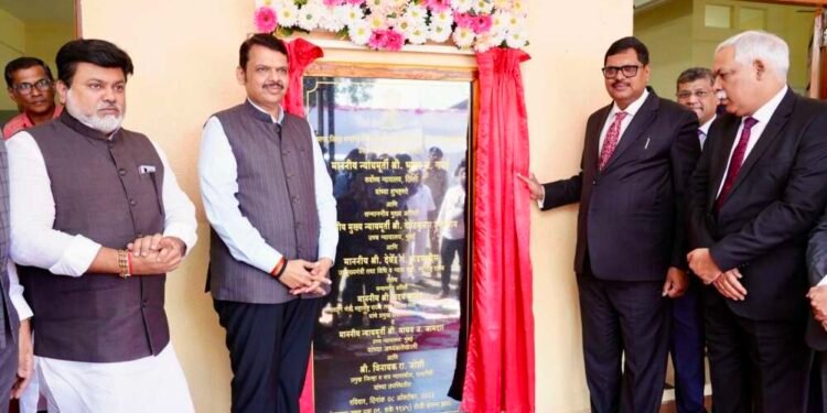 दिवाणी न्यायाधीश कनिष्ठ स्तर व न्यायदंडाधिकारी प्रथम श्रेणी न्यायालयाचे उदघाटन