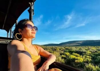 बिग बॉसमुळे मिळाली प्रसिद्धी अन् काँग्रेसकडून हकालपट्टी! पैशांच्या अफरातफरीसह झाले गंभीर आरोप