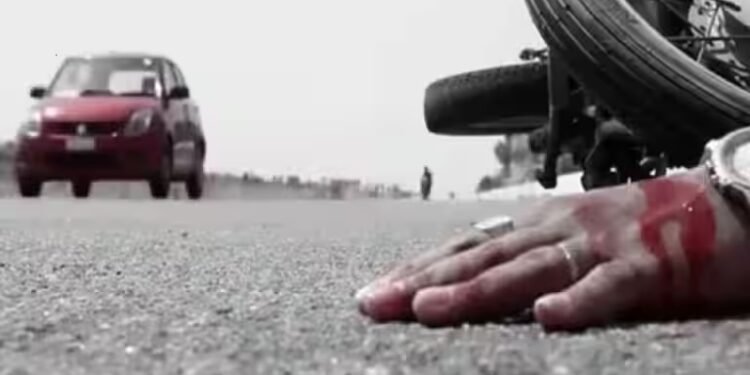 बीडमध्ये दोन वेगवेगळ्या अपघातांत १० ठार