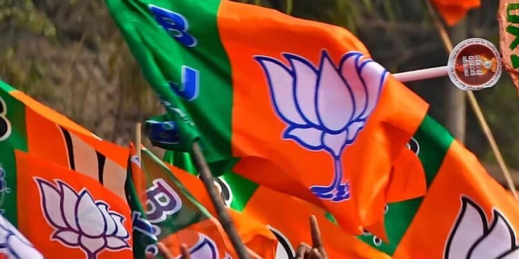 ग्रामपंचायत निवडणुकीत पळवापळवी टळणार, भाजपची अनोखी शक्कल, उमेदवारांकडून चक्क…