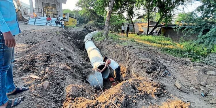 सोलापूर : सांगोला नाका परिसर सुधारणा कामास प्रारंभ