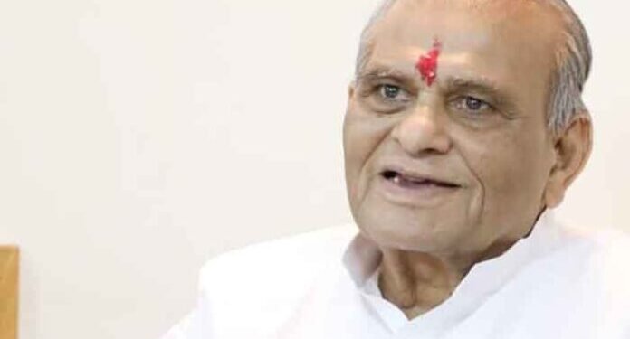 माजी केंद्रीय मंत्री संघर्षशील नेता बबनराव ढाकणे यांचे निधन