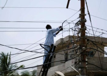 वीजचोरी कळवा, भरघोस बक्षीस मिळवा; चोरीच्या १० टक्के रक्कम बक्षीस म्हणून मिळणार