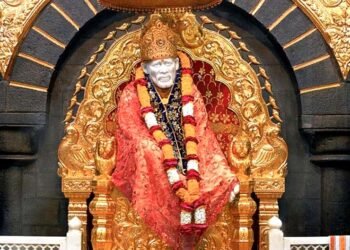 शिर्डीतील धक्कादायक प्रकार, साईभक्तांना देणगीच्या बनावट पावत्या देऊन पैशांचा गैरव्यवहार