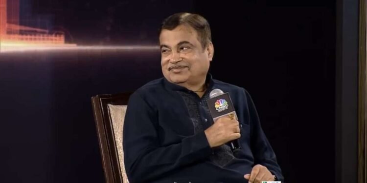 नितीन गडकरी CNBC-आवाज रिअल इस्टेट अवॉर्ड्स आणि कॉन्क्लेव्ह मध्ये…..