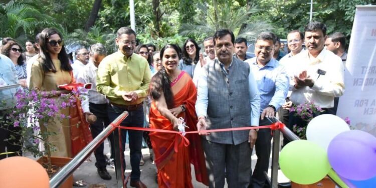 लार्सन अँड टुब्रोने मातोश्री मीनाताई ठाकरे शिल्पग्रामला मुंबईतील पहिले इन्क्लुसिव्ह पार्क बनवण्यात केली मदत