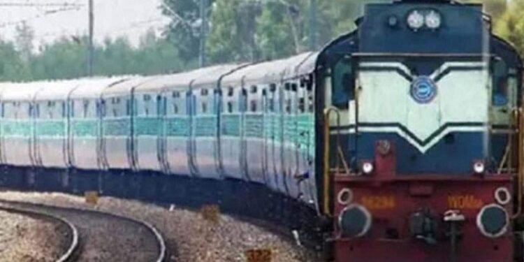 मध्य रेल्वेच्या बिकानेर आणि साईनगर शिर्डी दरम्यान उत्सव विशेष ट्रेन