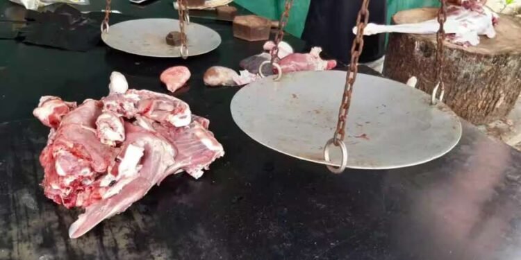 दिल्लीत धार्मिक स्थळांजवळ मांस विक्रीस बंदी